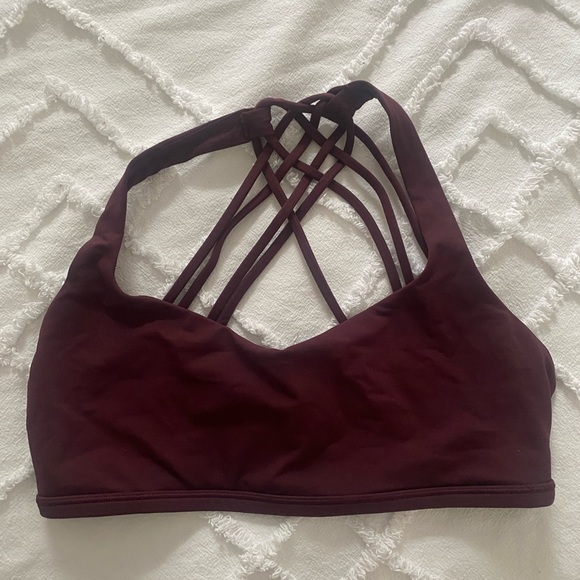 Top Lululemon Size 8 - Picture 1 of 3